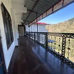 Saloni Luxury & Resort