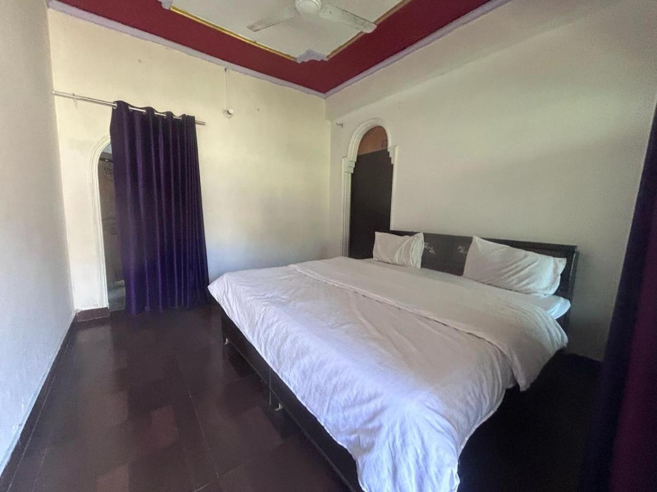 Saloni Luxury & Hotel 4*